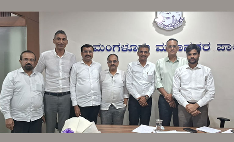 Office Bearers of CREDAI Mangalore Welcome the Newly Appointed MCC Commissioner